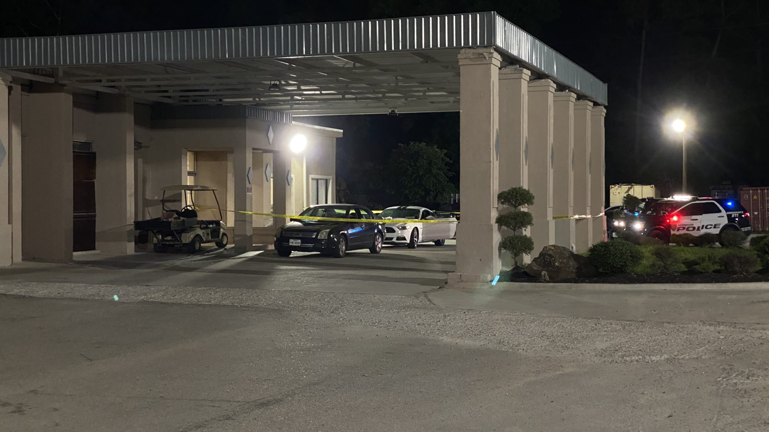 Houston Police Respond to Double Shooting in Humble, TX at a Travel Inn ...