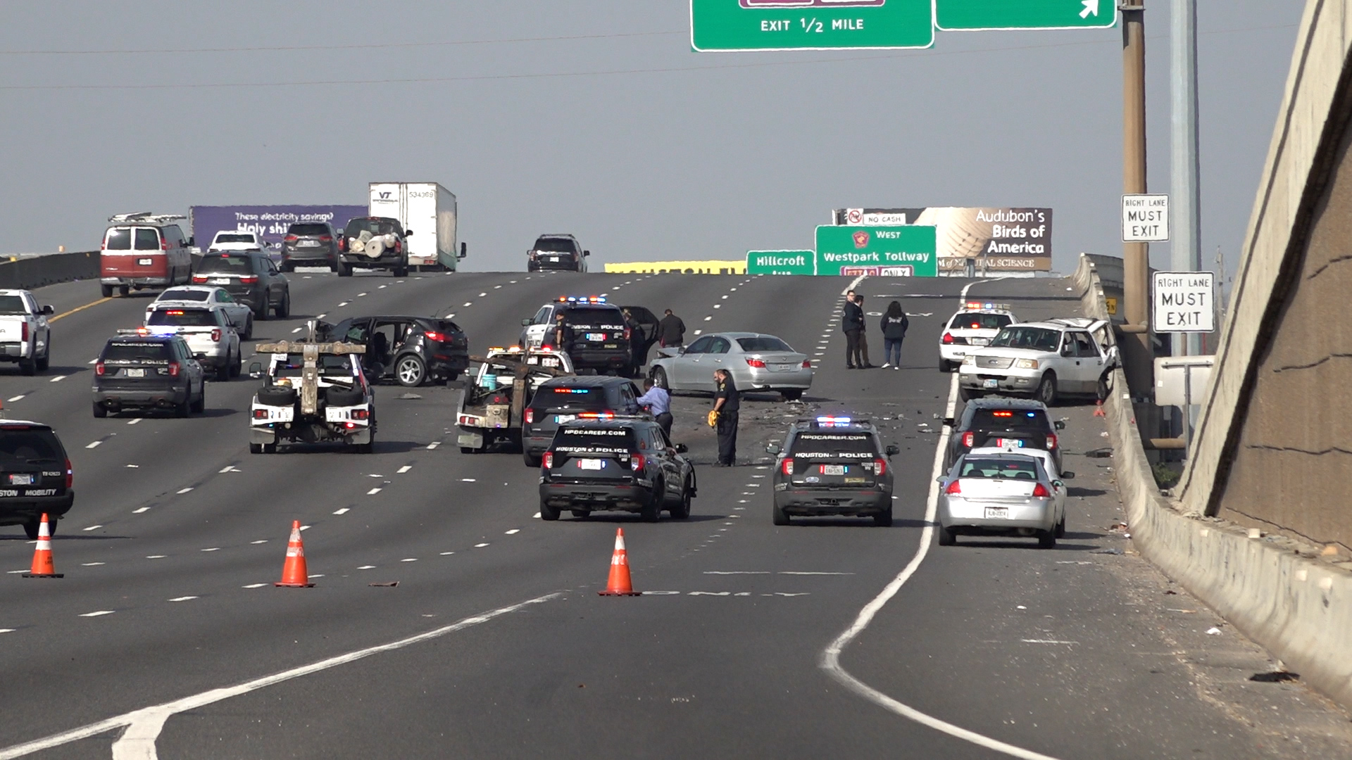 Fatal crash on Southwest Freeway - Houston Stringer